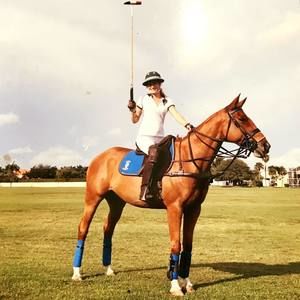 Meet your Posher, Andrea